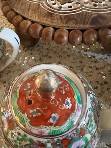 Antique Hand Painted Chinese Export Famille Rose Medallion Teapot (Set Of 4) - Picture 4 of 22