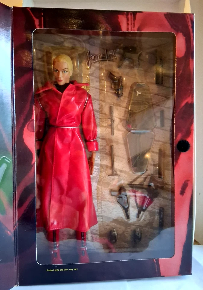 JACQUELINE "THE VILLAINS"Action figures and véhicles from 21st Century Toys 2000 - Photo 3/4