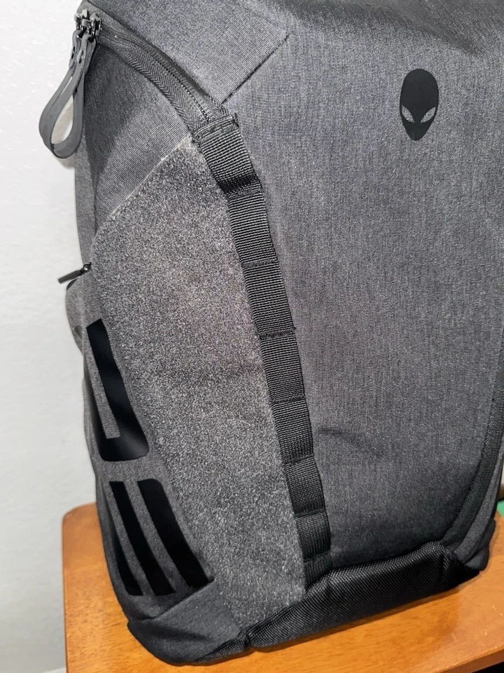 Alienware Mobile Edge Elite 背包 28 升 XPE 泡沫 AWM17BPE 最多 16.3 英寸 完好 — 第 3/4 张图片