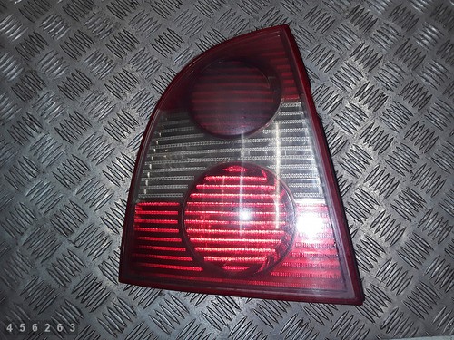 2001 VW PASSAT RUCKLEUCHTE LHD LIMO LINKS 3B5945095AE