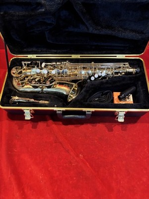 Selmer Soloist Alto Sax Saxophone w/ Case