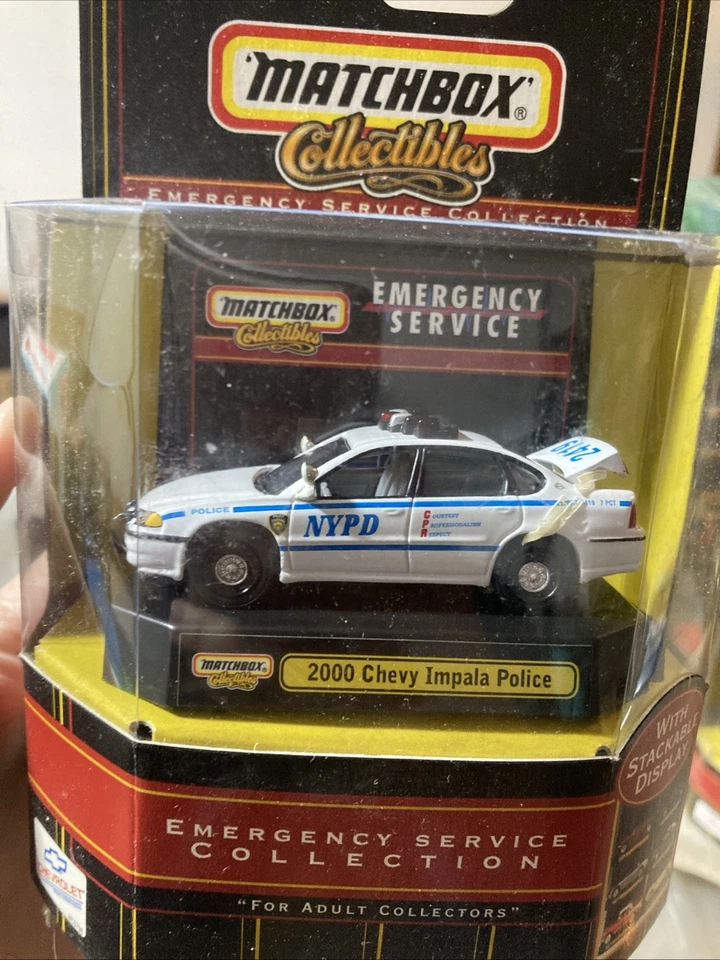 Chevy Impala Police 1999 Matchbox Collectibles servicios de emergencia policía de Nueva York Foto 2 de 4
