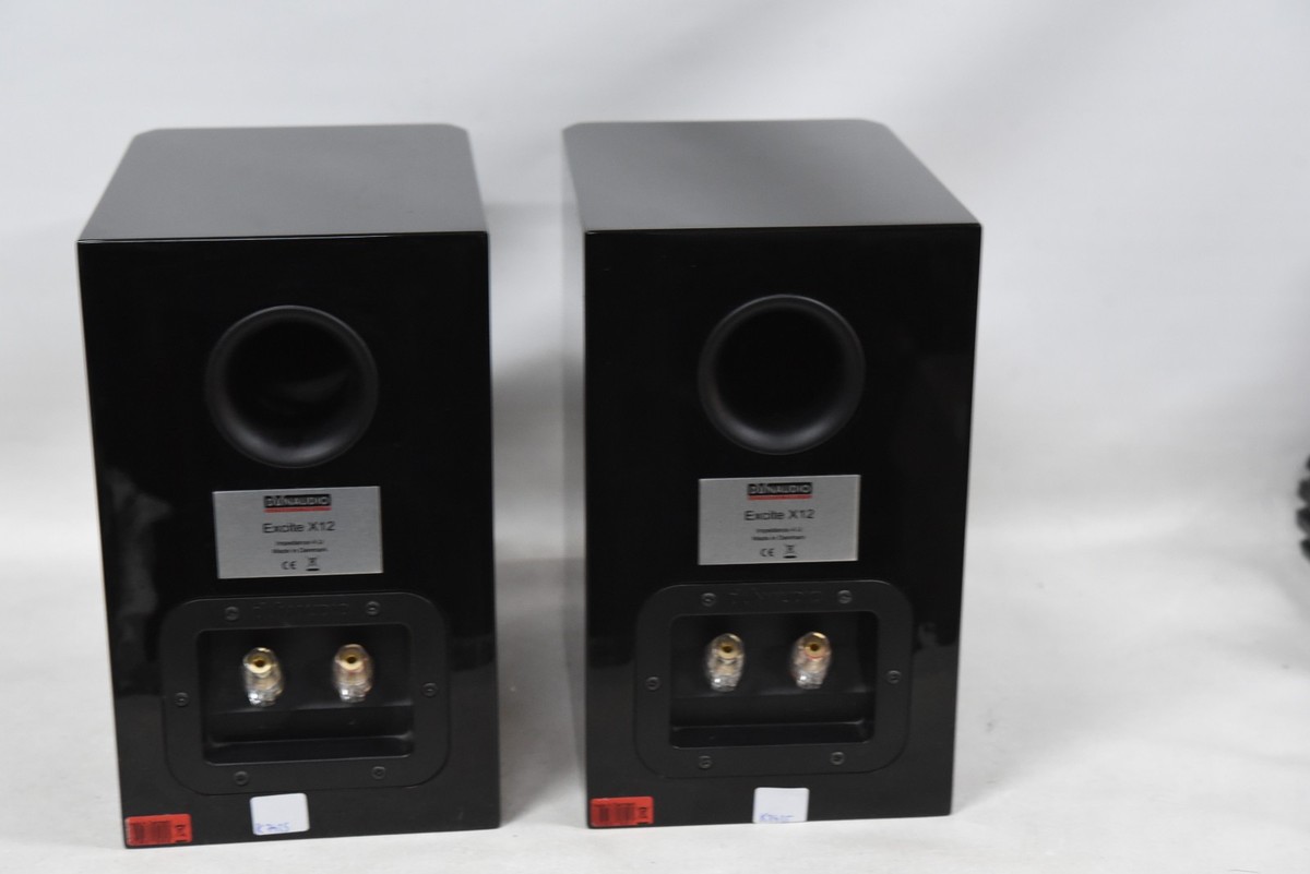 Dynaudio Excite X12 2-Way Stereo Bookshelf Speakers - Gloss Black