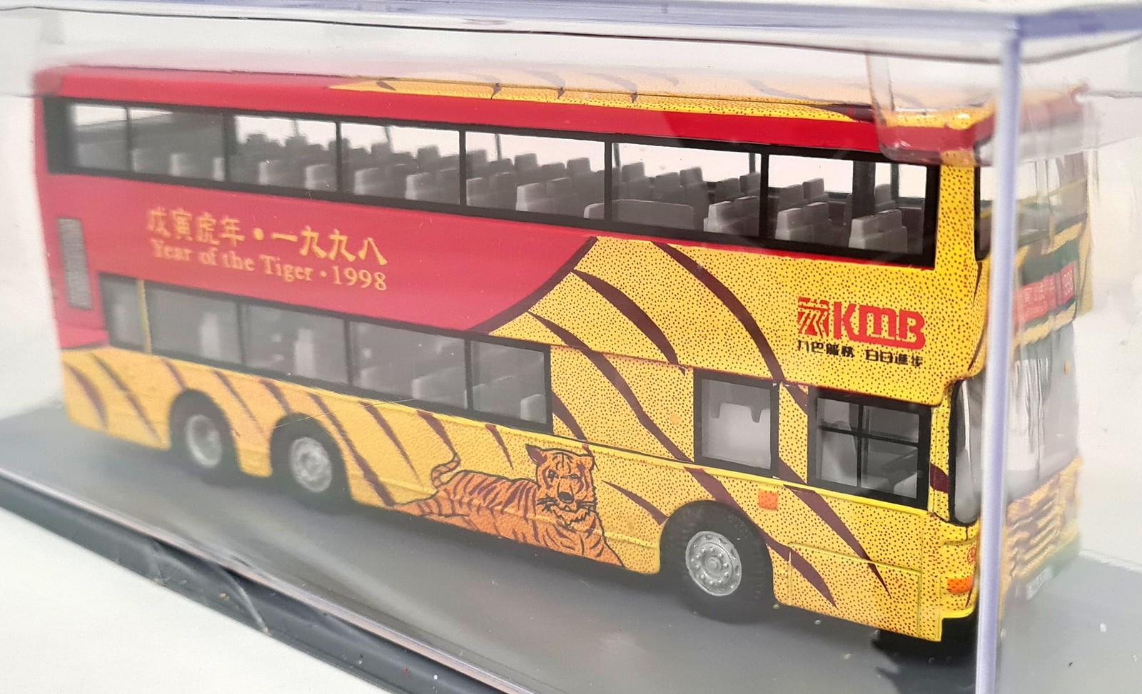 Corgi 1/76 Leyland Olympian 3 Axle KMB Year Of the Tiger 1998 43215 Model Bus