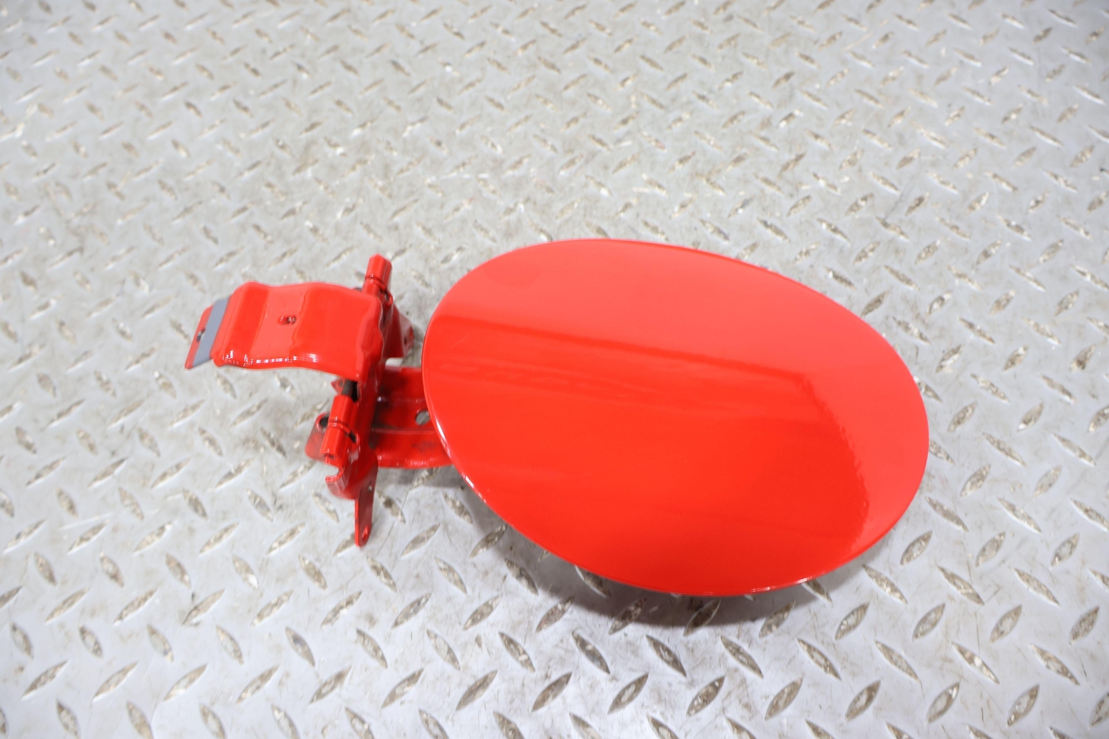 97-04 Chevy C5 Corvette Convertible Fuel Filler Cover Door Torch Red 70U