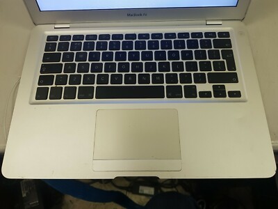 MacBook本体 apple mac book air a1237 a1304 Apple MacBook Air A1304 13.3