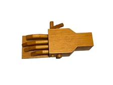 Idea Factory George Bacon 1979 Wood Mechanical Crank Hand 8.5x3x2” Rare Vintage