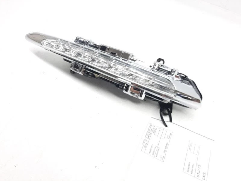 Faro antiniebla izquierdo mercedes 221 s550 cl550 led drl 2218201756 Foto 3 de 4