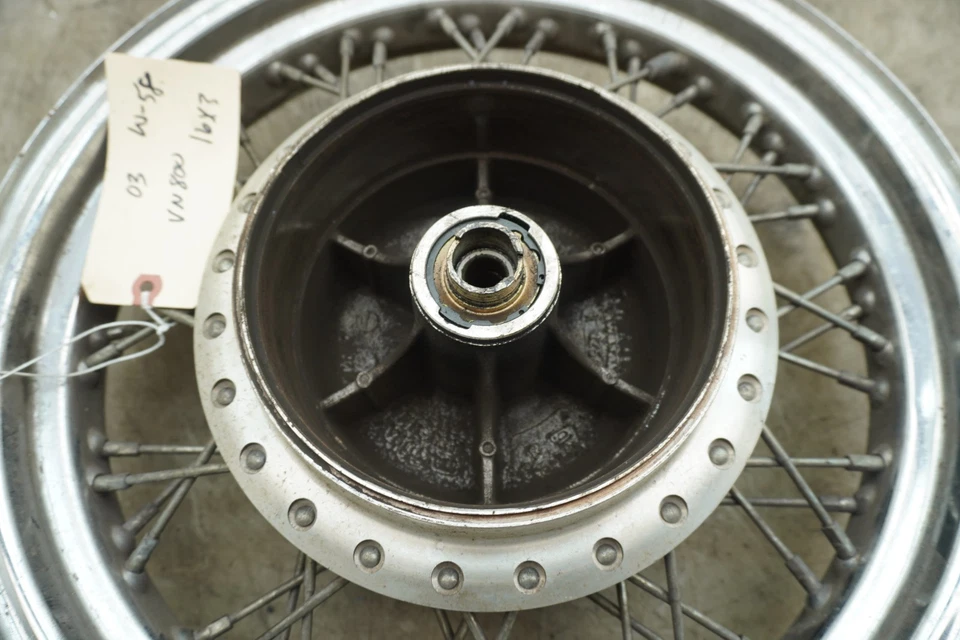 03 RUEDA TRASERA KAWASAKI VULCAN VN 800 W-58 Foto 2 de 4