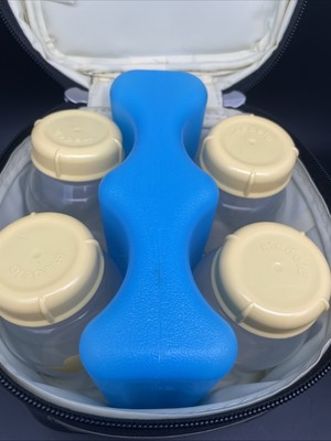 Medela  Milk Formula Cooler Bag,  4 5oz Bottles, Ice Pack Zipper Case