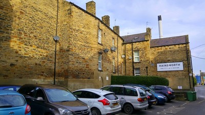 Foto 6x4 Spring Valley, Pudsey, Leeds Pudsey\/SE2233 c2016