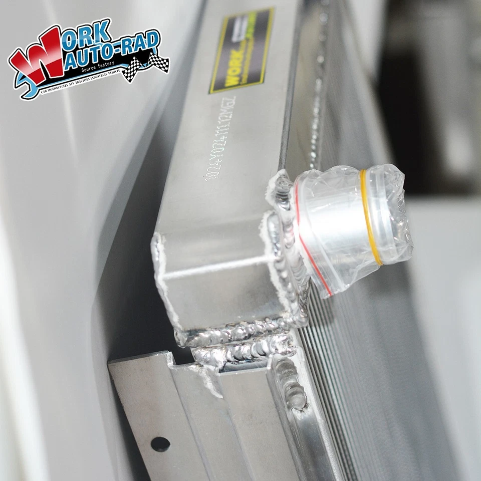 Se adapta a Lincoln Continental 1961-1965 1962 motor V8 7,0 L CC6165 radiador de aluminio Foto 4 de 4