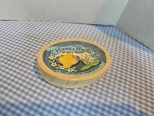 Vintage Copyright 1958 Flame Floats Candles in original box West Germany