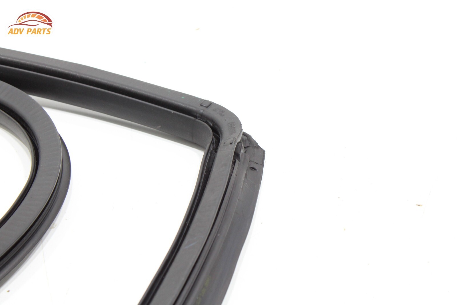 Maserati Levante 2017-2020 Rear Right Door side seal