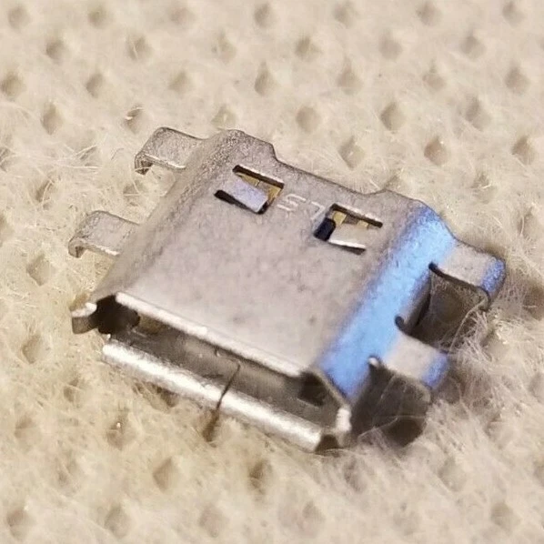 Nueva base de puerto de carga micro USB Sony OEM para XPERIA PLAY R800a R800i R800x Z1i Foto 2 de 4