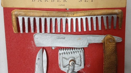 New Vintage Toy Barber Set Scissors Comb Razor Clipper Rubber Japan Elgee - Picture 5 of 8