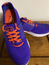 Under Armour Girls 6Y Runplay Mesh Athletic Water Sneakers EUC Purple