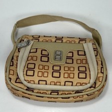 Nintendo DS RDS Industries Deluxe Game Traveller Essential Case Official Purse