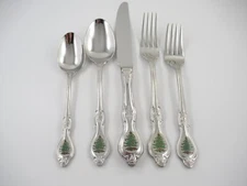 Spode CHRISTMAS TREE by Wallace Stainless Glossy Flatware Your Choice of Pieces