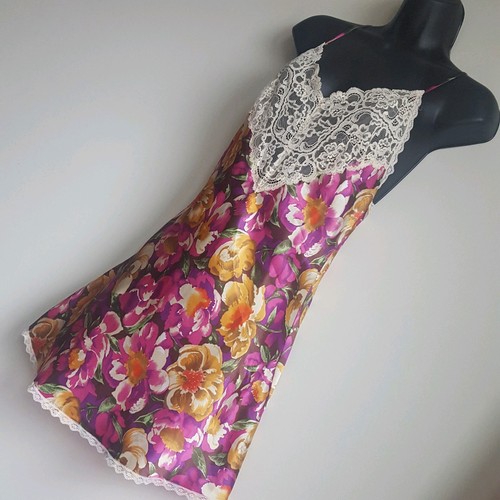Cacique Dessous Nachthemd Negligee Gr. Small kurz rosa Blumen Nachthemd V-Ausschnitt Spitze - Bild 4 von 8