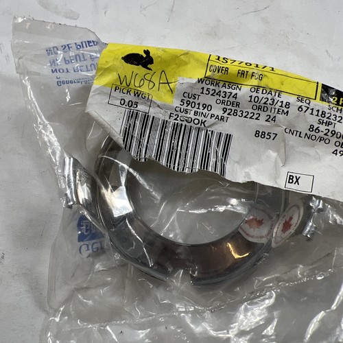 Genuine GM Chevy Front Driver or Passenger Side Fog Light Cover Chrome 15776171 - Picture 2 of 4