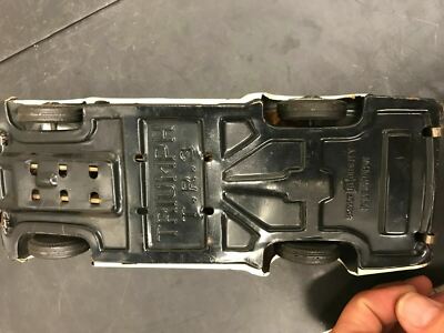 VINTAGE BANDAI 1960'S FRICTION TRIUMPH TR3 TIN TOY CAR JAPAN RED