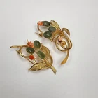 Vintage Costume Jewelry Brooch in Jade & Gold 1950’s – 1960’s Pair
