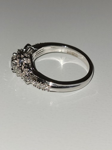 BEAUTIFUL SUPER SHINE EMMY DIAMOND RING SIZE K 9CT WHITE GOLD WITH 44 DIAMONDS - Picture 6 of 11