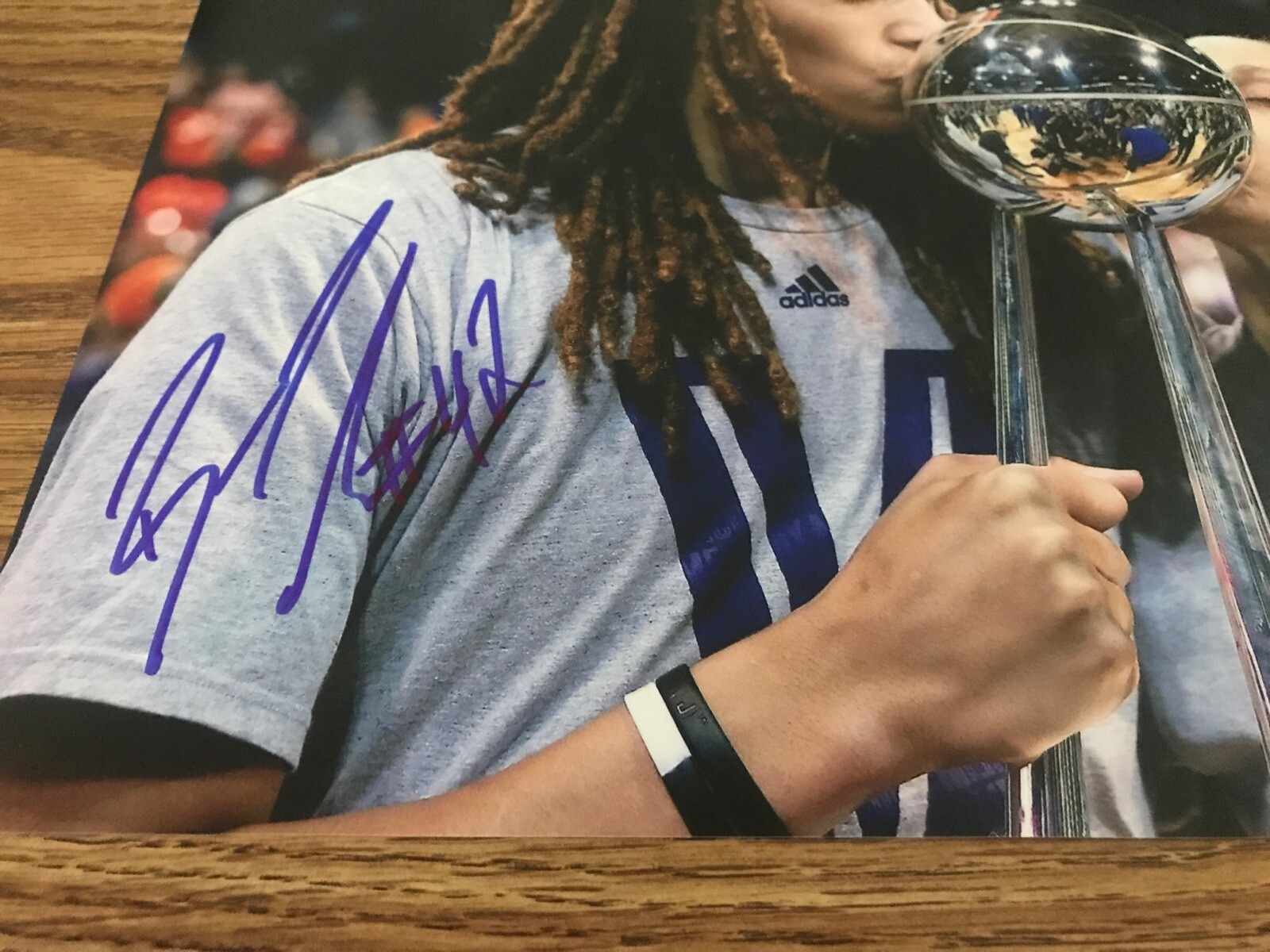 Picture 2 of 3