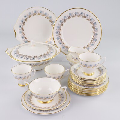 Royal Albert Dinner Sherwood, verschiedene als Ergänzung zu einem bestehenden Service