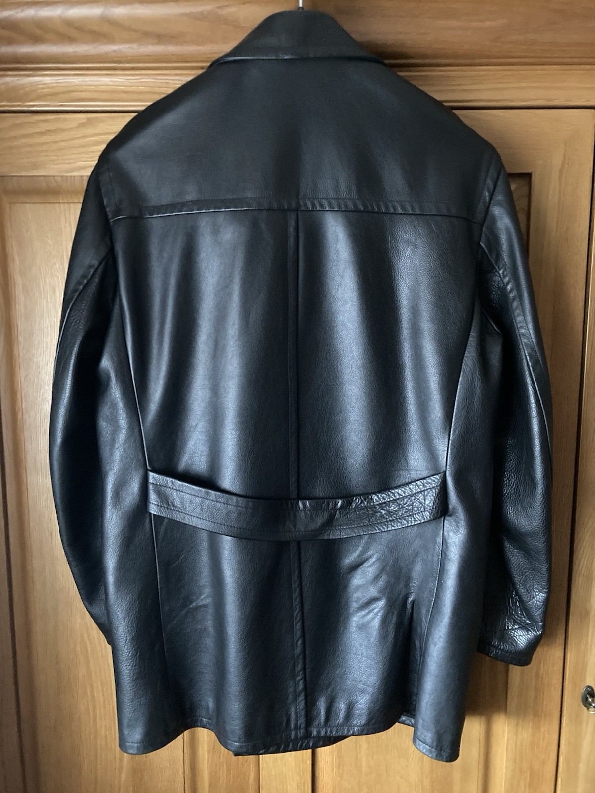 Rare Men’s Reiss Double Breasted Leather Coat 46 Chest image 2