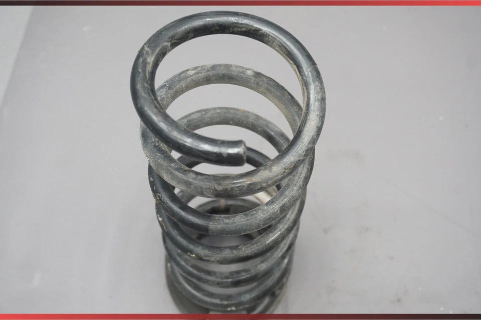 Muelles helicoidales de suspensión trasera izquierda y derecha Fiat 500 2012-19 68109930AB fabricante original Foto 2 de 4