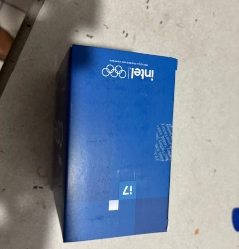 Intel Core i7-11700 Processor (4.9 GHz, 8 Cores, Socket FCLGA1200) Box  -... - Image 4 of 4