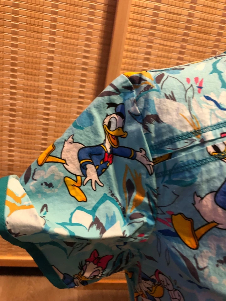 Blusa Médica Exfoliante Dibujos Animados Disney Donald and Daisy Duck Azul Pequeña S (H68) Foto 3 de 4