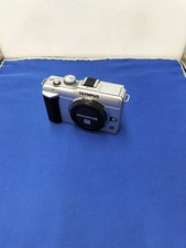 OLYMPUS E-PL1 Mirrorless Camera