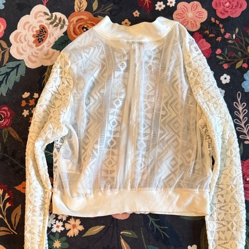 Hollister White Geometric Lace Bomber sheer Jacket - Picture 4 of 4
