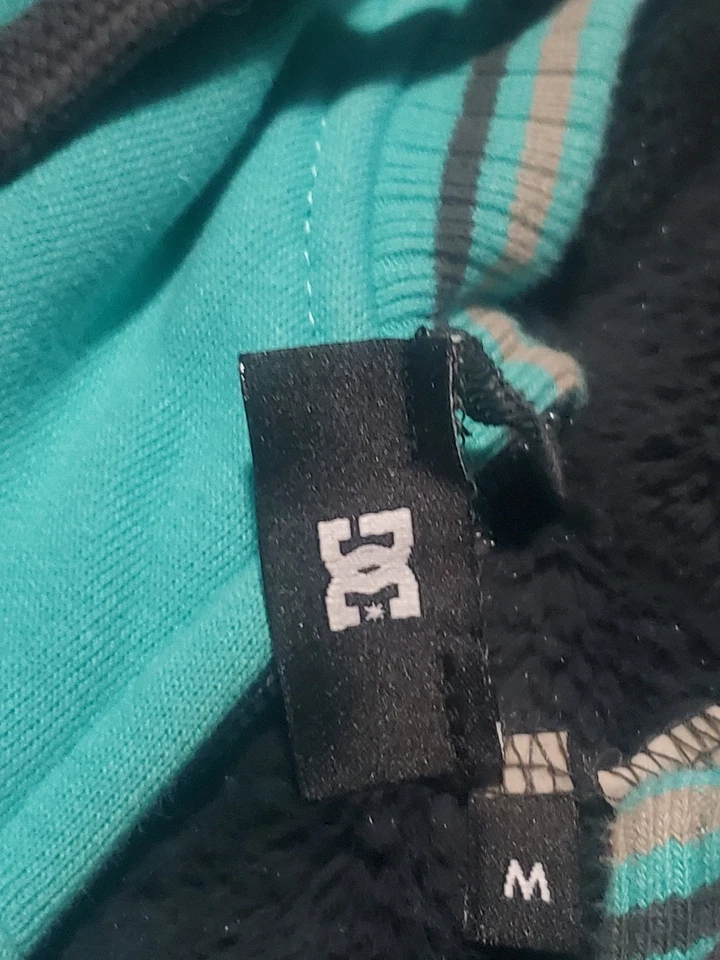 Vintage DC Shoes Fur Lined Full Zip Up Teal Blue Green Hoodie Size Medium Grunge - Image 3 of 4