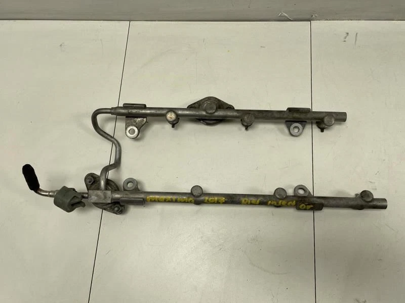 Nissan Máxima 2017 carril inyector de combustible compatible con Altima 07-18 OEM+ Foto 4 de 4