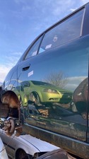 Porte arrière et accessoires Daihatsu TREVIS