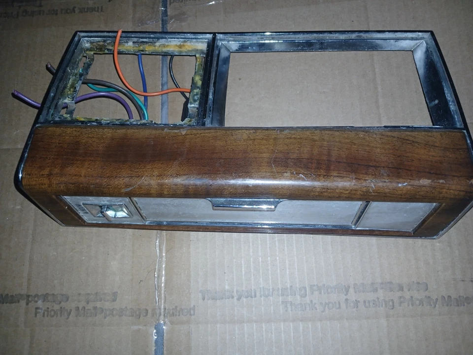 1980-1989 CADILLAC DEVILLE FLEETWOOD BROUGHAM Cinzeiro Interruptor de Janela Traseira Esquerda - Imagem 4 de 4