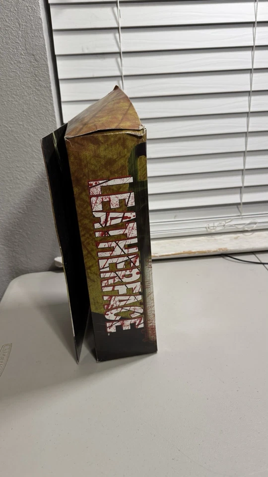 Muñecas Leatherface Living Dead Mezco 2007 - The Texas Chainsaw Massacre Foto 4 de 4