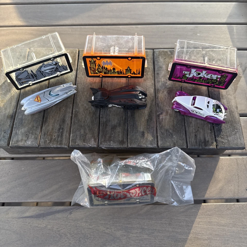 2004 HOT WHEELS Superhero PARK 'N PLATES Batman The Joker Superman & Lex Luthor - Image 3 of 4