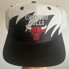 Vintage NBA Chicago Bulls Shark Tooth Logo 7 SnapBack Hat Cap