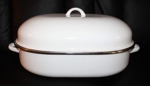 Enameled Roasting Pan with Lid, Covered Roaster Pan Oval Pot Enamelware Large