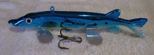 BEAUTIFUL  8" ICE SPEARING DECOY 10/21   BLUE SILVER STINGER BELLY HOOK