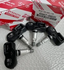 Brand-New Set of 4PCS OE 42607-06020 TPMS Tire Pressure Monitoring Sensors