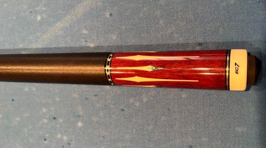 Mezz EC-7 P2 Billiard Cue High-tech shaft WX700 Comes with