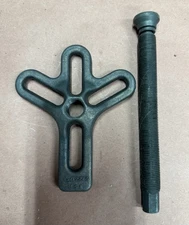 K-D Tools No. 2286 Harmonic Balancer Puller (No Legs) Made in USA (Pre-Owned)