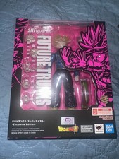 Bandai SH Figuarts Exclusive Dragon Ball Super Future Trunks Super Saiyan Figure