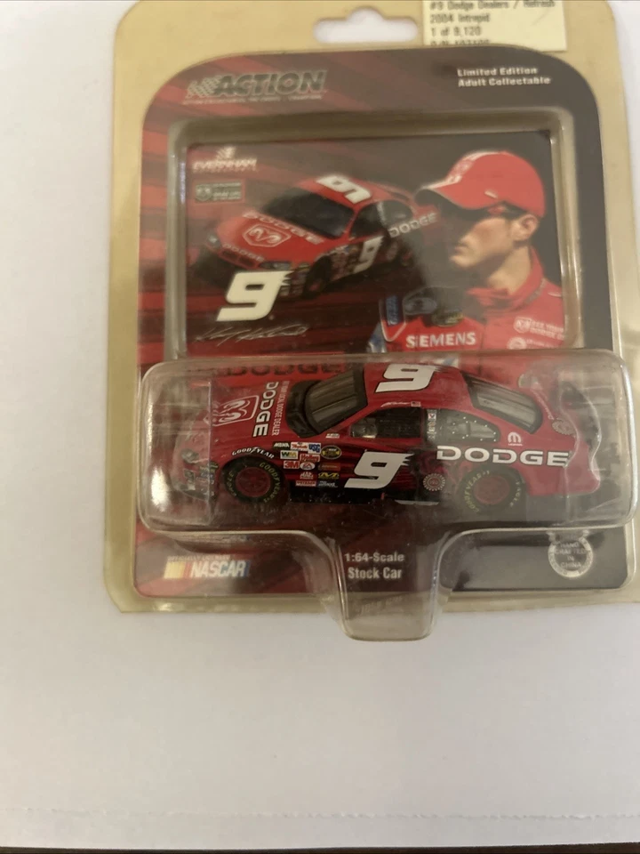 2004 Action NASCAR Kasey Kahne #9 Dodge Dealers Intrepid 1:64 Limited Ed 1/9120 - Image 3 of 4